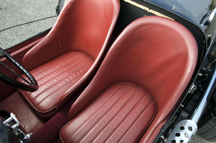 Интерьер Aston Martin Ulster 1934 года  (фото 10 из 31)